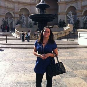 Meet your Posher, Reyna